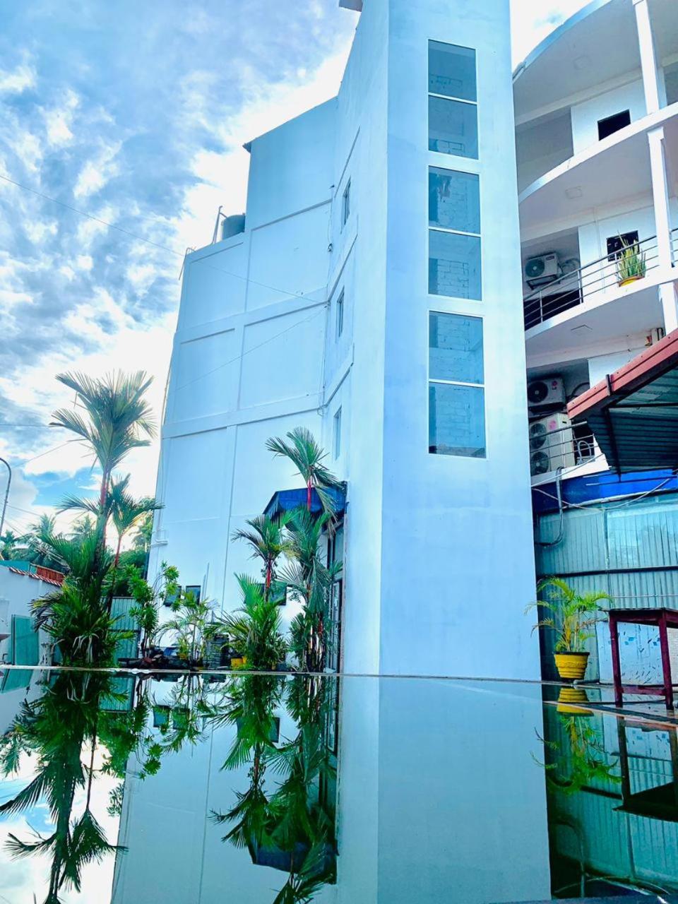 Hotel Nelly Vavuniya Extérieur photo