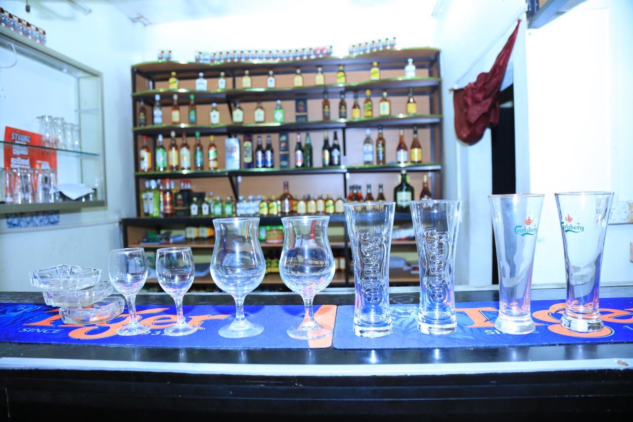 Hotel Nelly Vavuniya Extérieur photo